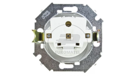 Simon 15 Gniazdo pojedyncze z/u 16A IP20 białe 1591408-030
