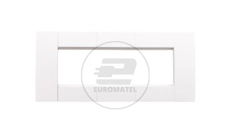Ramka potrójna 45x45 biała do kanałów osprzętowych GT4539010