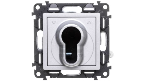 VALENA LIFE Przycsik na kluczyk 3-pozycyjny aluminium 752319