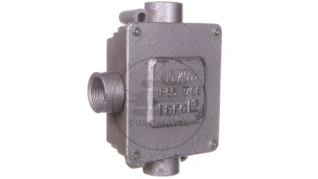 Puszka odgałęźna metalowa 5-torowa 10mm2 3 wejścia IP55 026