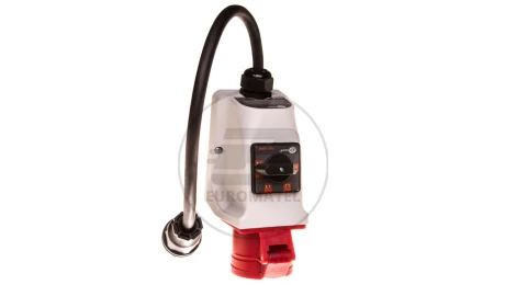 Adapter gniazd trójfazowych 16A przełączany WAADAPAT16PR