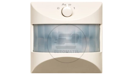 Merten System M Czujnik ruchu p/t 180 stopni 8m z przełącznikiem on/off kremowy MTN572844