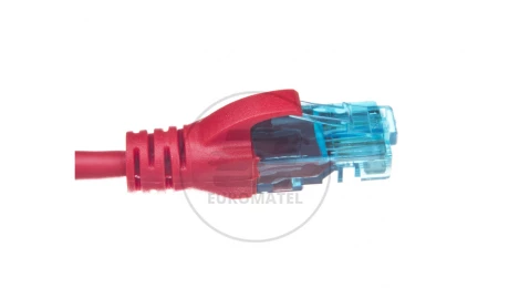 Kabel krosowy (Patch Cord) U/UTP kat.5e czerwony 3m DK-1512-030/R