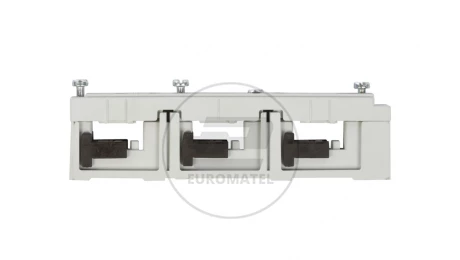 Wspornik szyn 3P 630A 60mm BBS-3/FL-NA 107067