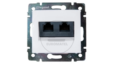 VALENA Gniazdo komputerowe podwójne RJ45 kat.5e UTP białe 774231