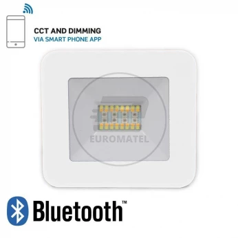 Projektor LED V-TAC 20W Bluetooth BIAŁY Ściemnialny RGB/CW/W/DW IP65 VT-5020 RGB+2700K-6400K 1400lm