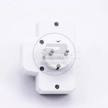 Rozgałęźnik 3x (2+1) z włącznikiem 16A 250V V-TAC VT-1010