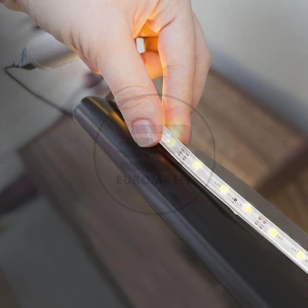 Taśma LED SMD3528 3,6W/M 60LED/M 3000K IP65 5M 2032