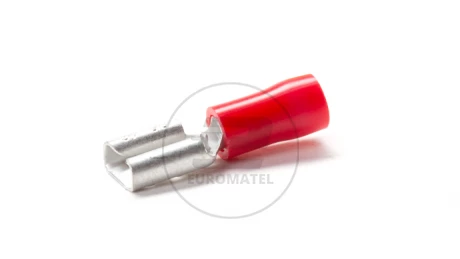NASUWKA IZOLOWANA 0.5 - 1.5 mm2 / 6.3 x 0.8 mm CZERWONA  (100 szt.)